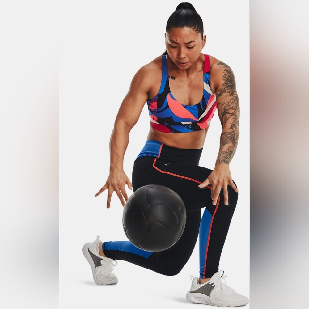 Under Armour SmartForm Sports Bra